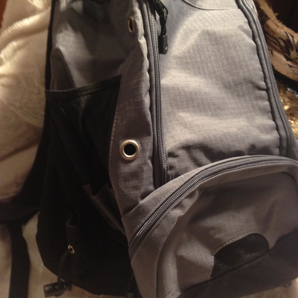 Sports back pack - Picture 2 of 7